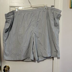 Gray Men's Shorts Columbia price as marked no discounts